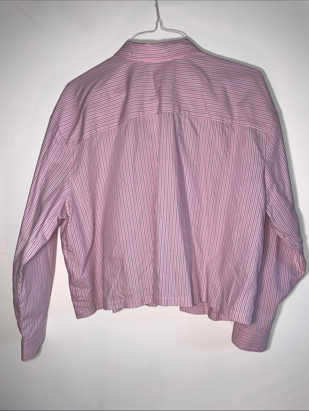 NWOT - Reitmans Crop Button-Down Pink-Green-White Striped Shirt + extra button - Picture 6 of 6